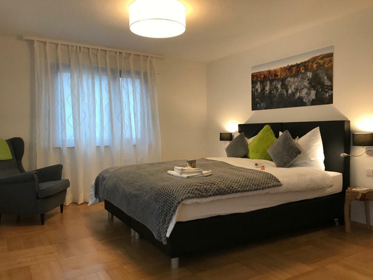 Ferienhaus Vier Jahreszeiten Bad Urach Dış mekan fotoğraf